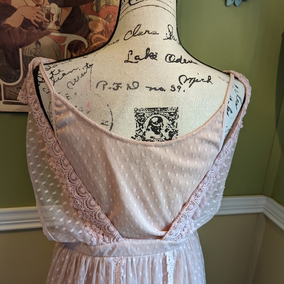 Sale Lace and Beads maxi dress - Picture 8 of 16